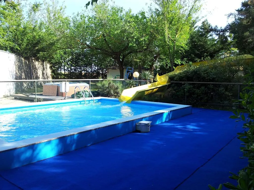 Holiday Center Valdor Cavallino-Treporti 3*,